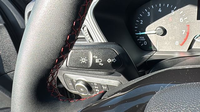 Certified 2022 Ford Escape SEL w/ SEL Stealth AWD Package image 17