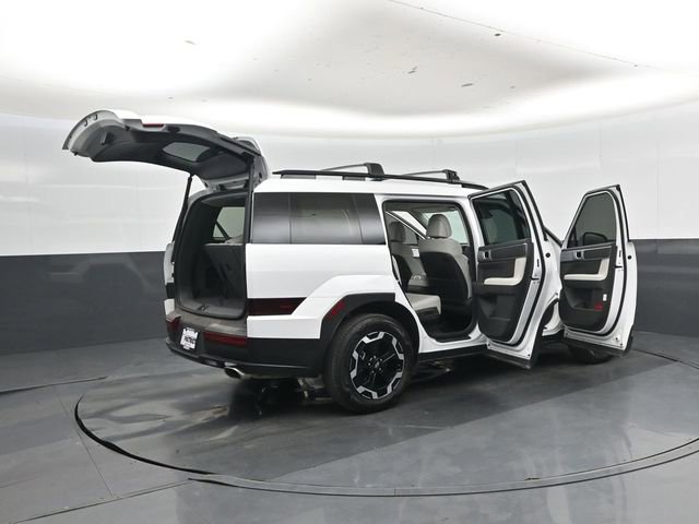 Used 2025 Hyundai Santa Fe SEL FWD image 50