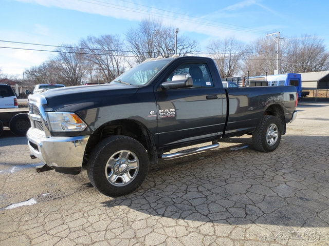 Used 2015 RAM 3500 Tradesman w/ Chrome Appearance Group image 1