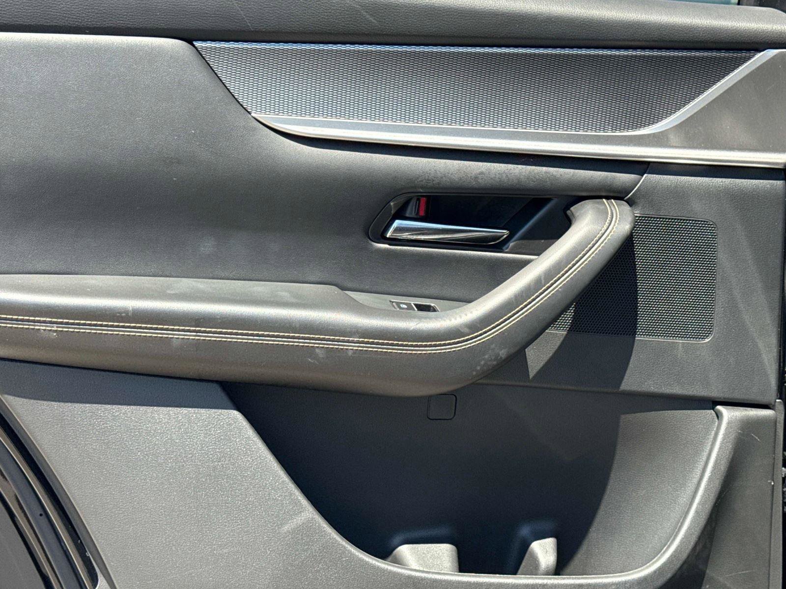 Certified 2025 MAZDA CX-90 3.3 Turbo w/ Preferred Package image 13