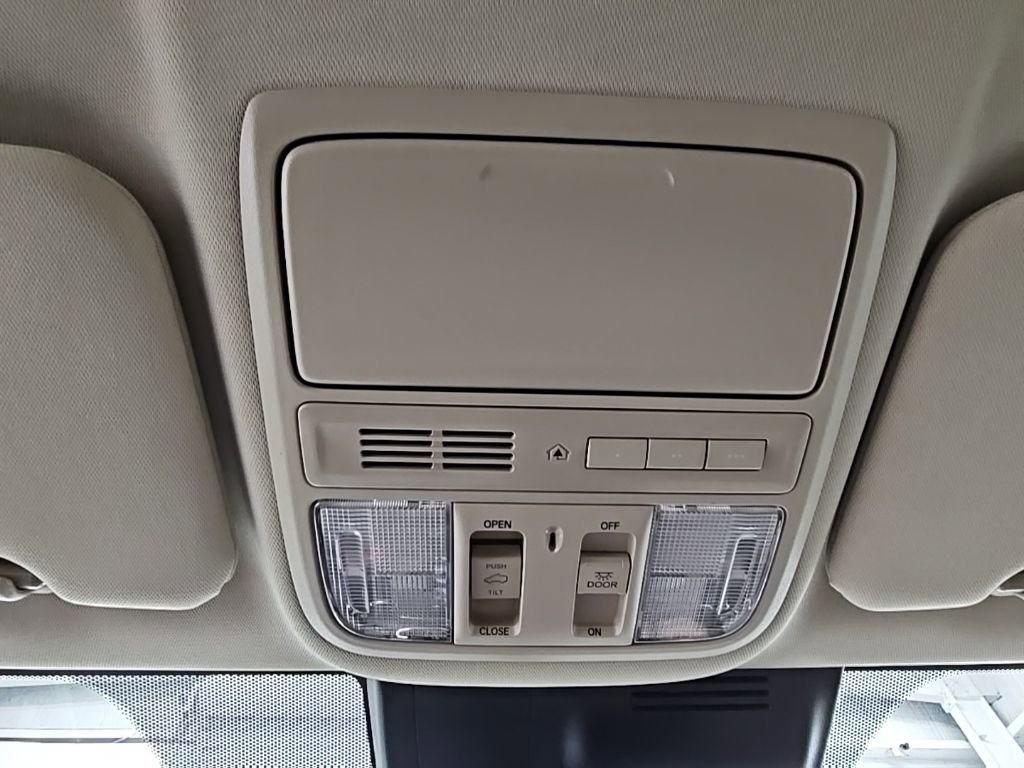 Used 2018 Honda CR-V EX-L image 21