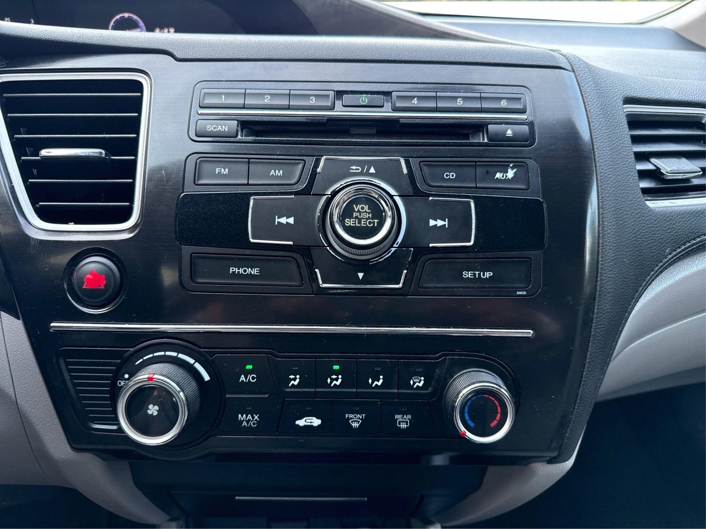 Used 2013 Honda Civic LX image 10