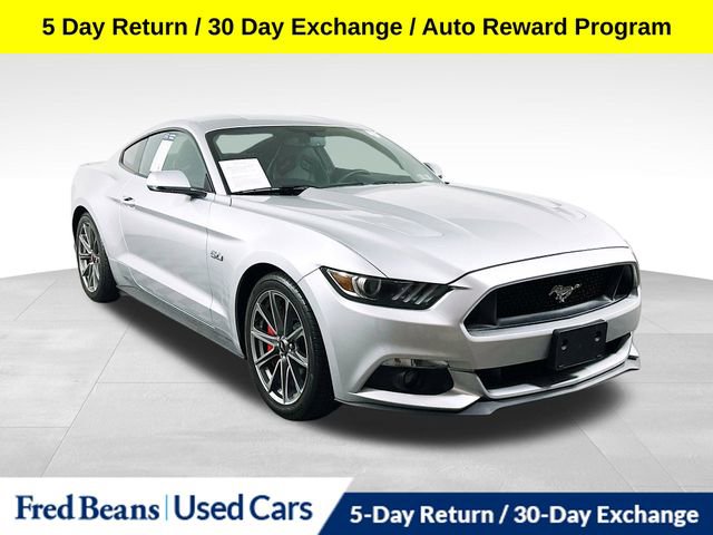 Used 2015 Ford Mustang GT Premium RWD image 1