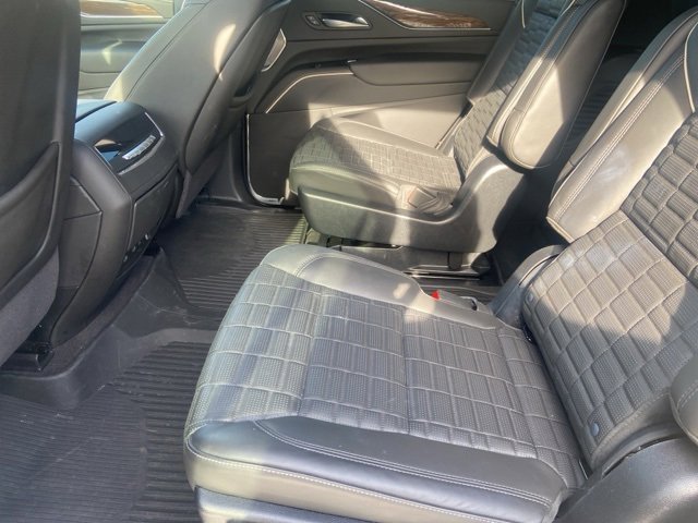 Certified 2024 Cadillac Escalade Sport Platinum w/ LPO, ONYX Package image 6