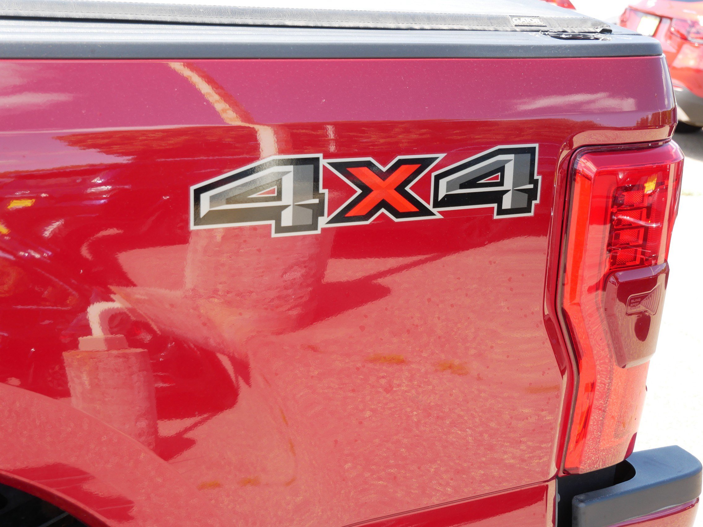 Used 2019 Ford F350 Limited w/ FX4 Off-Road Package AWD/4WD image 18
