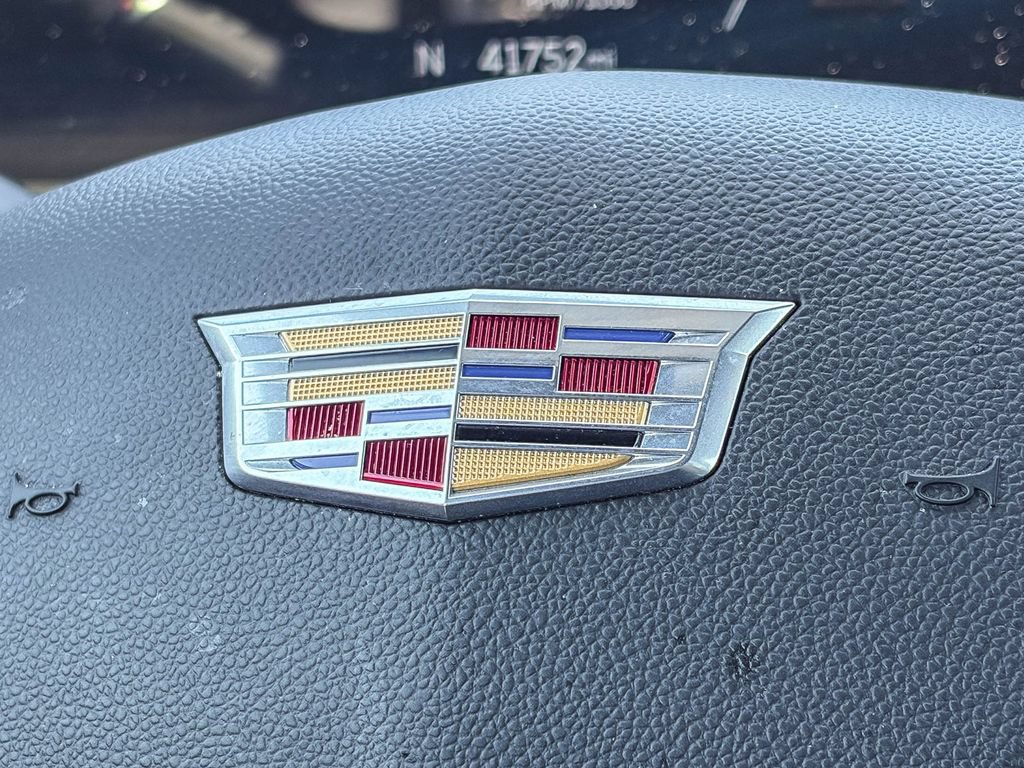 Certified 2024 Cadillac XT4 Premium Luxury AWD/4WD image 13