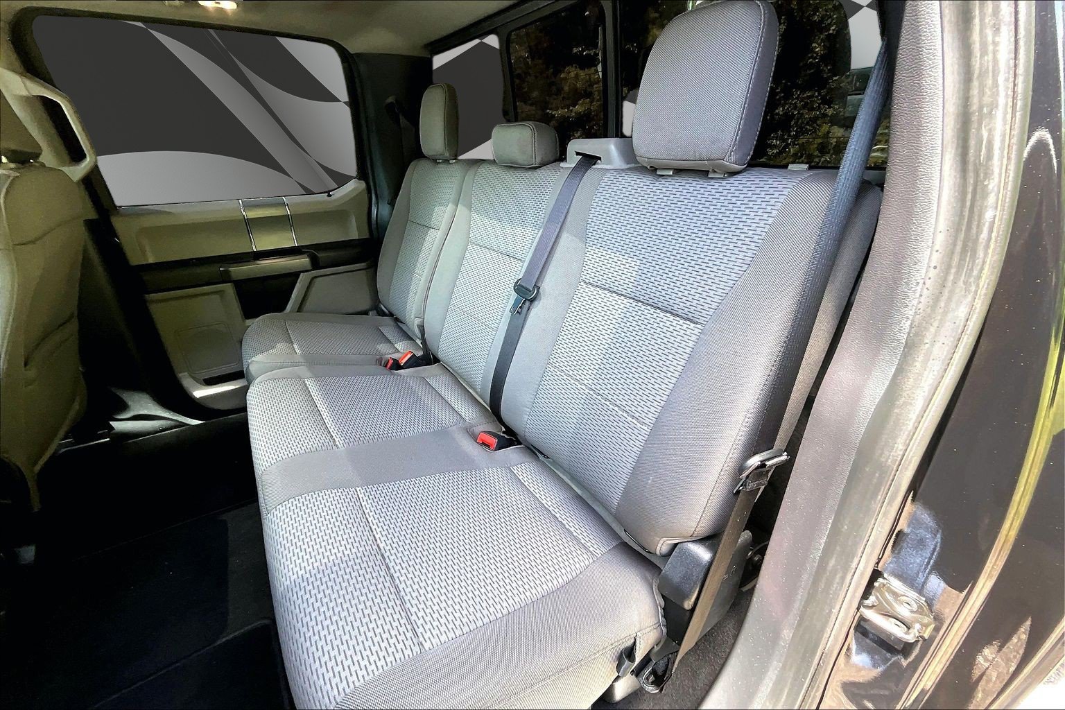 Certified 2020 Ford F450 XLT w/ XLT Premium Package AWD/4WD image 26