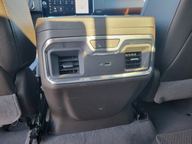 Used 2023 GMC Sierra 1500 Denali RWD image 25