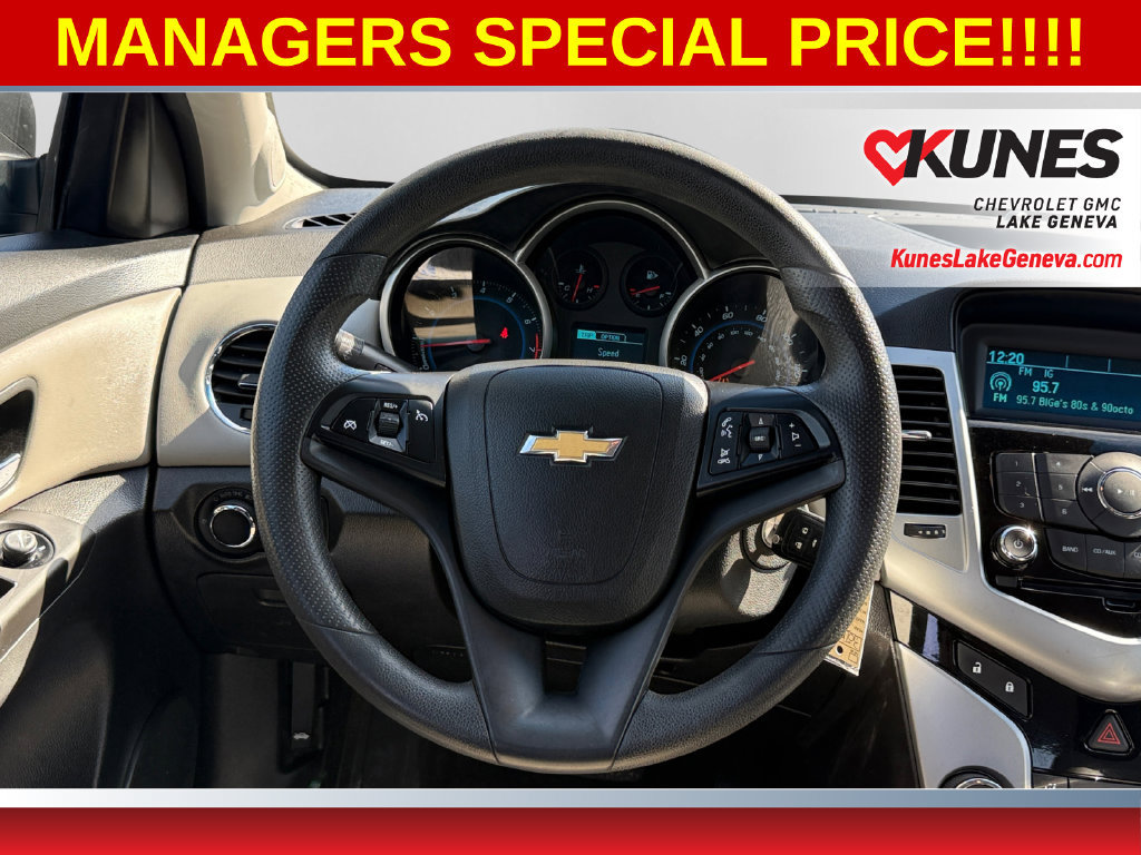 Used 2013 Chevrolet Cruze LS FWD image 13