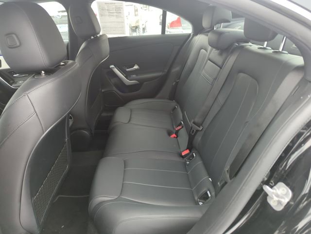 Used 2025 Mercedes-Benz CLA 250 4MATIC image 29