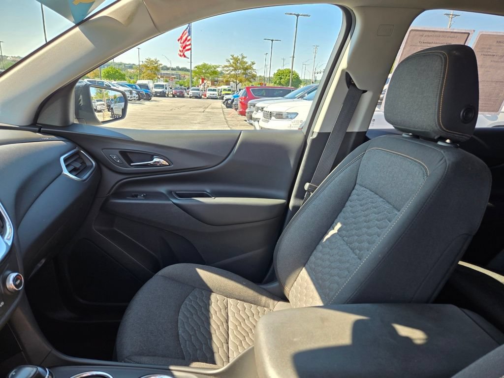 Used 2019 Chevrolet Equinox LT FWD image 23