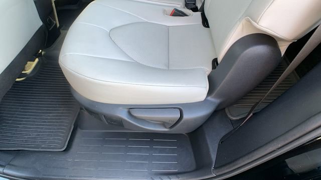 Used 2024 Toyota Grand Highlander XLE image 20