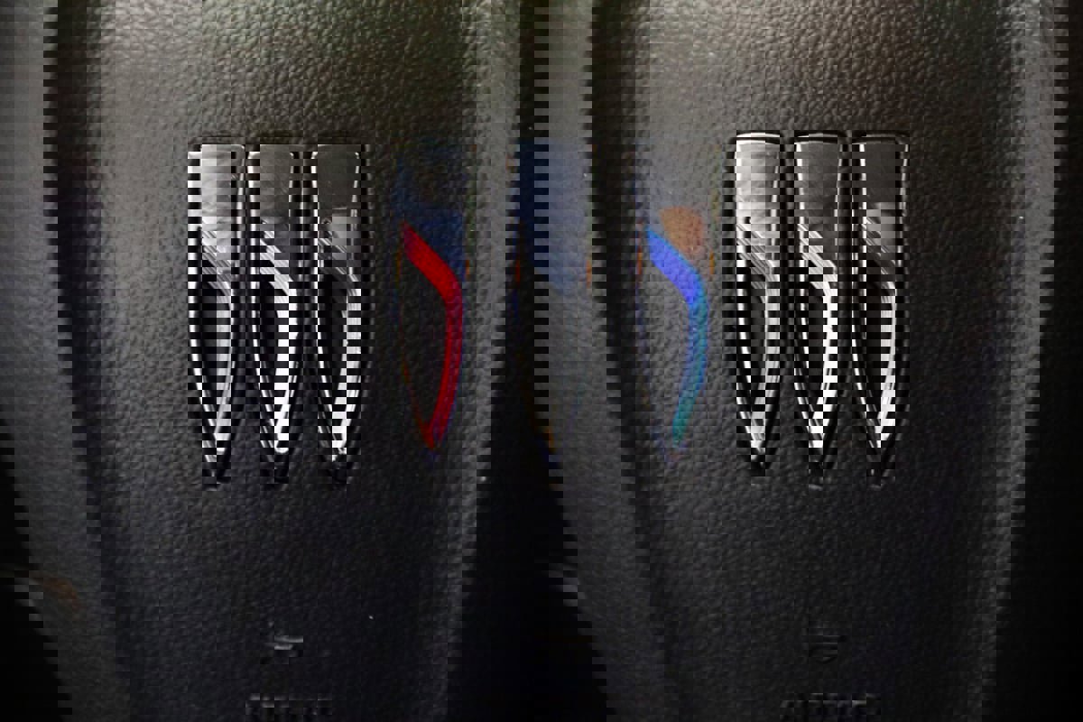 Used 2024 Buick Encore GX Sport Touring w/ Comfort Package FWD image 41