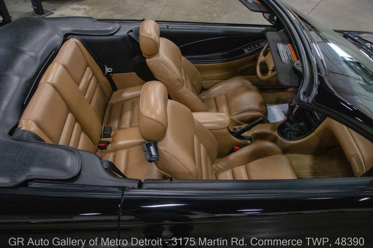 Used 1996 Ford Mustang Cobra RWD image 15