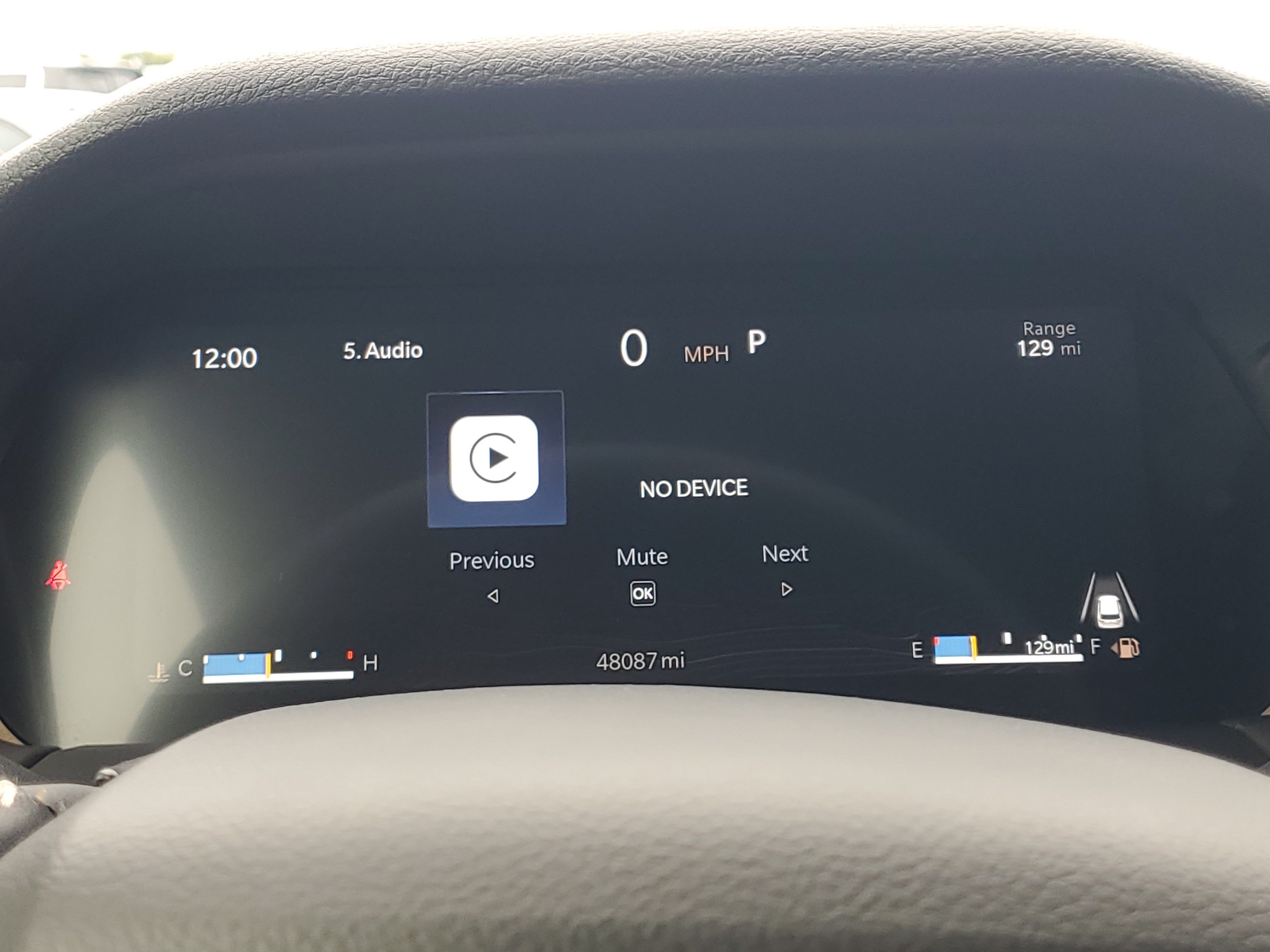 Used 2024 Jeep Grand Cherokee L Laredo RWD image 25