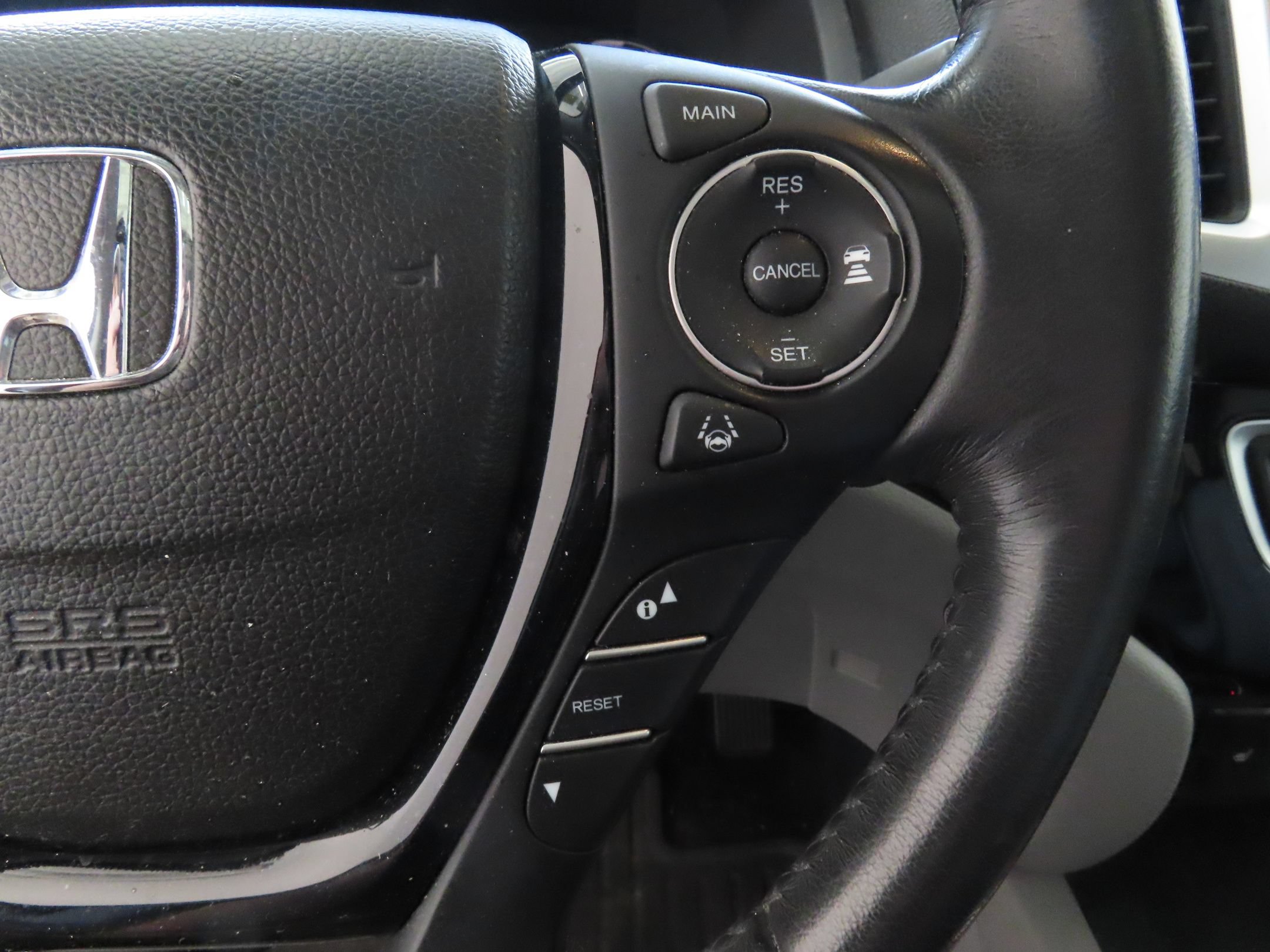 Used 2020 Honda Ridgeline RTL-E image 14