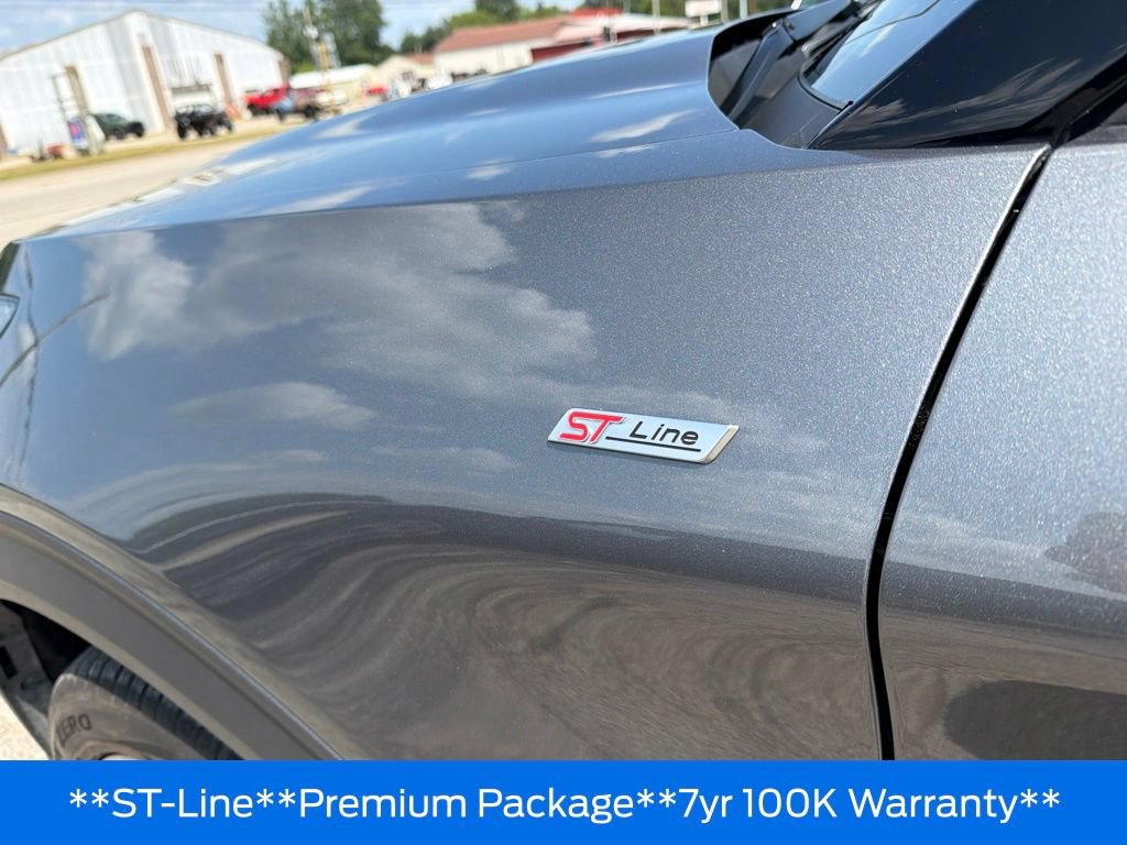 Used 2025 Ford Explorer ST-Line w/ Premium Package AWD/4WD image 35