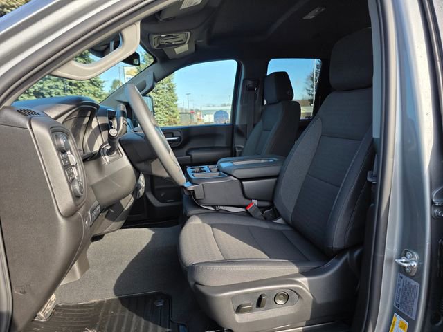 New 2026 Chevrolet Silverado 2500 Custom w/ Custom Value Package image 9
