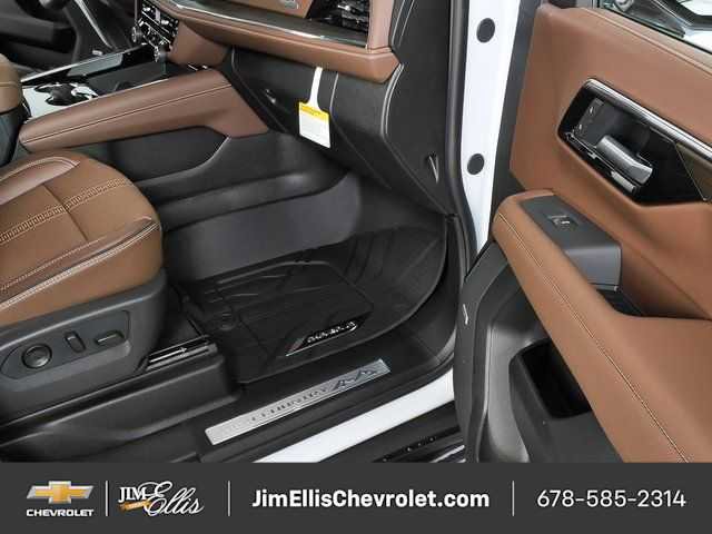 New 2026 Chevrolet Tahoe High Country w/ Sun And Tow Package image 26