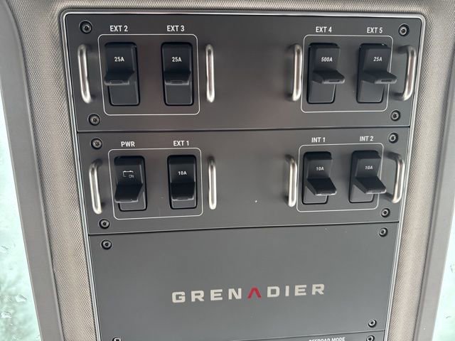 Used 2024 INEOS Grenadier Base image 18