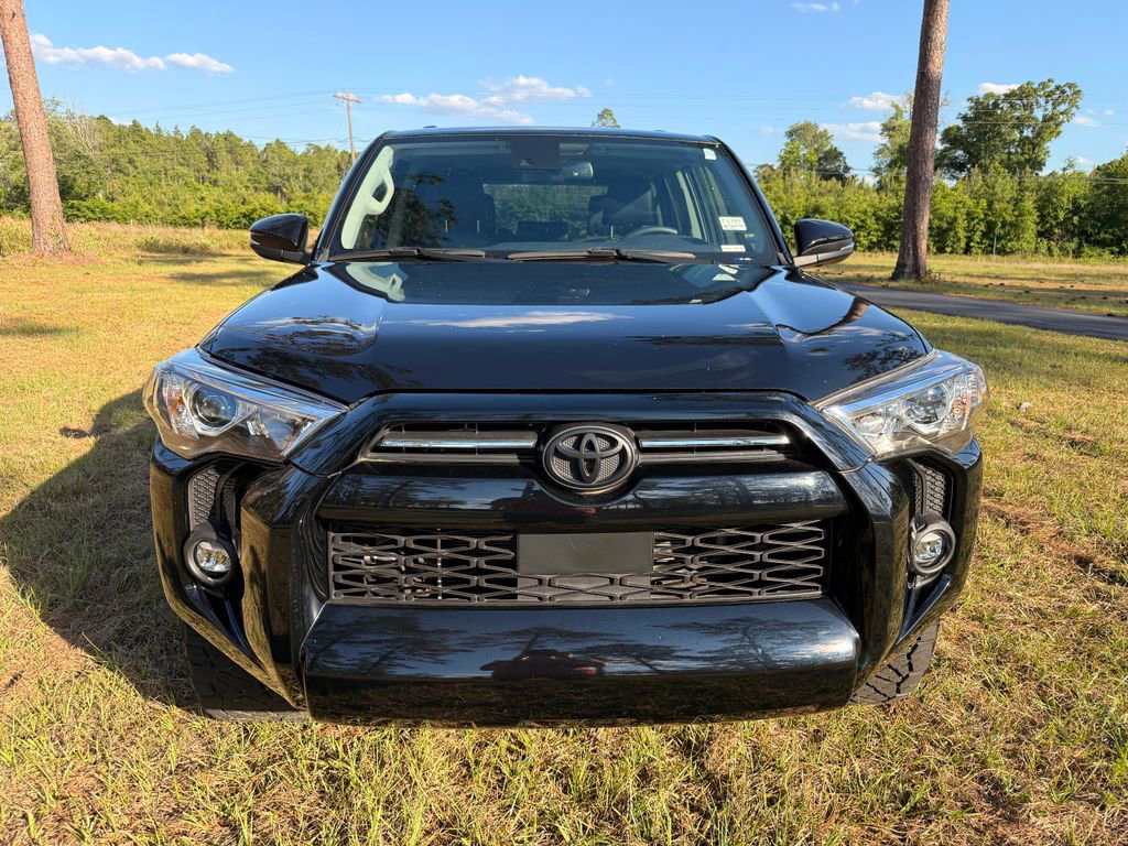 Used 2024 Toyota 4Runner SR5 Premium w/ Moonroof Package RWD image 8