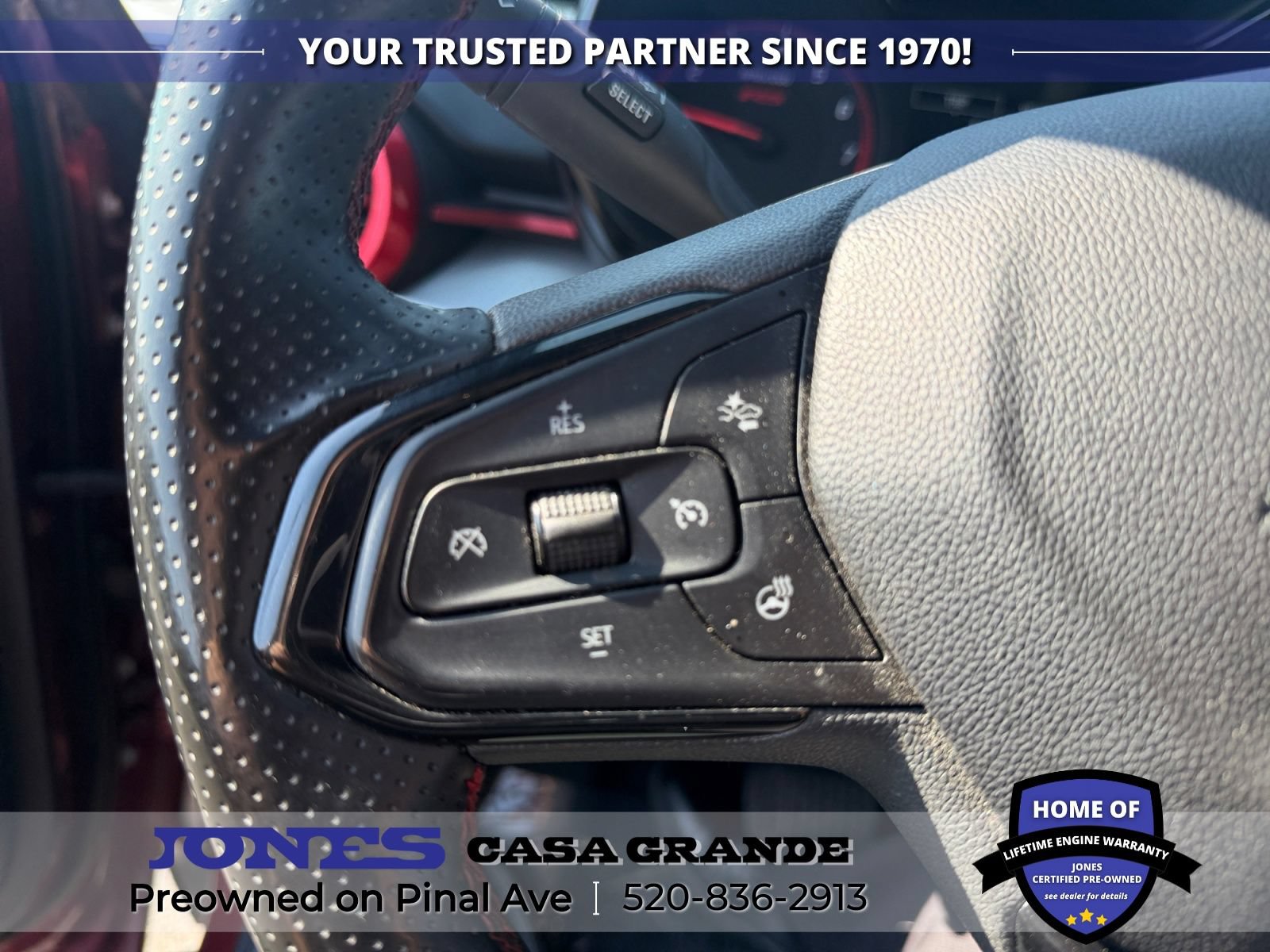 Used 2025 Chevrolet Trax RS w/ Sunroof Package FWD image 15