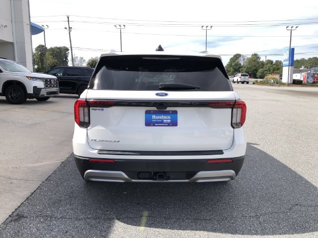 Used 2025 Ford Explorer Platinum RWD image 7