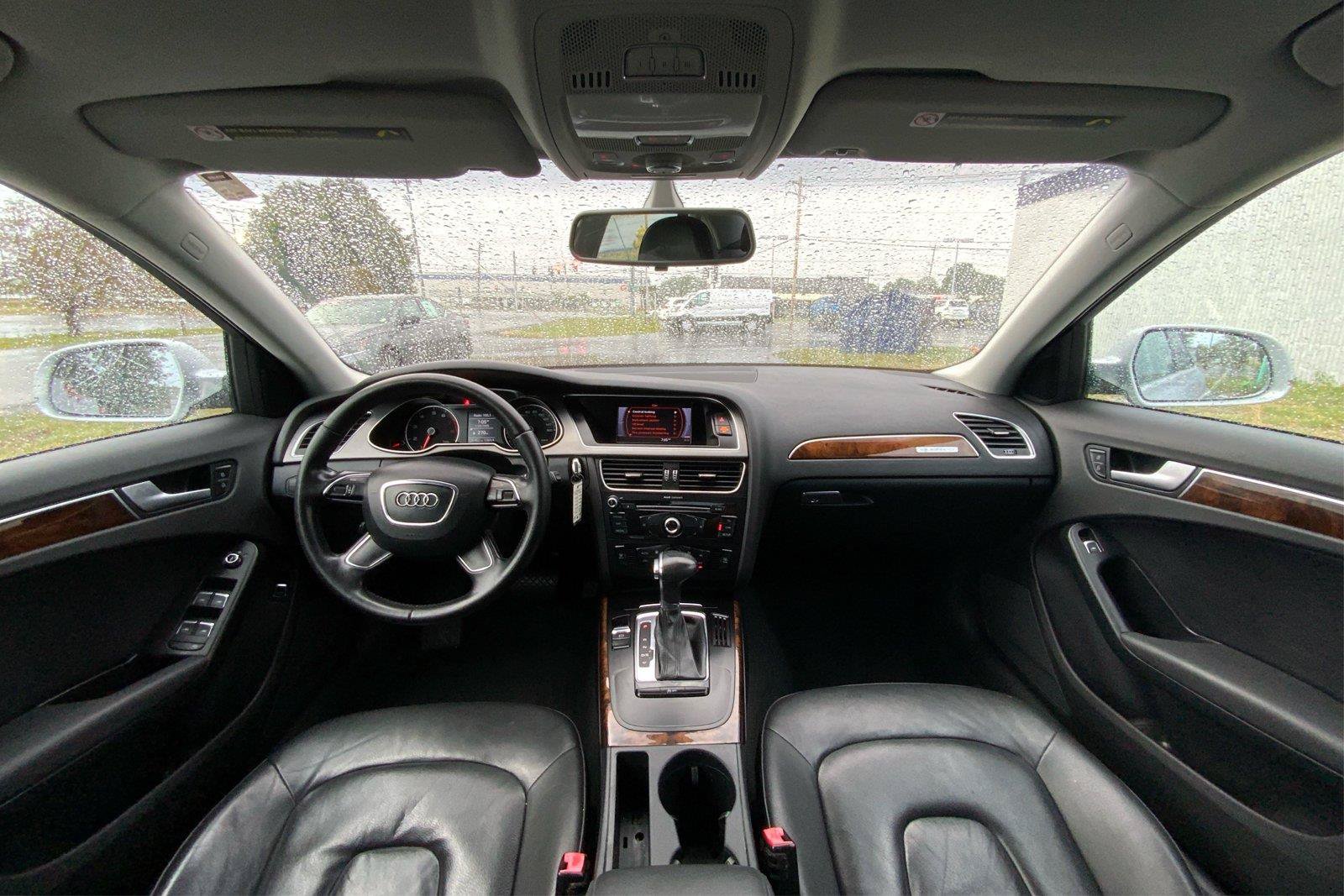 Used 2013 Audi A4 2.0T Premium w/ Convenience Pkg AWD/4WD image 31