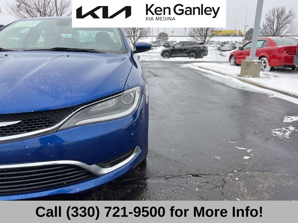 Used 2015 Chrysler 200 Limited w/ Convenience Group image 21