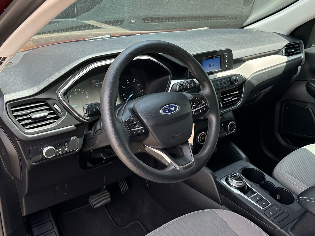 Used 2021 Ford Escape S image 22