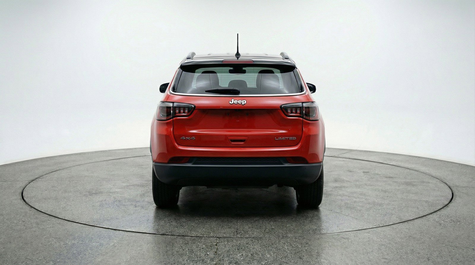 Used 2025 Jeep Compass Limited image 7