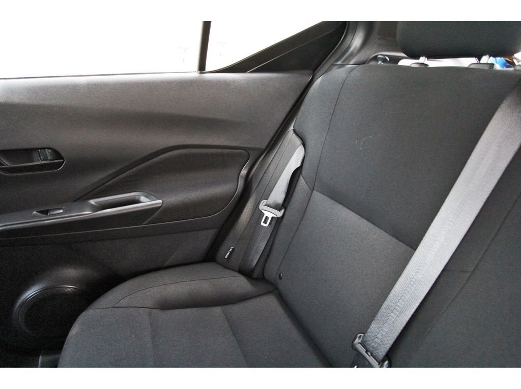 Certified 2025 Nissan Kicks Play S FWD image 11