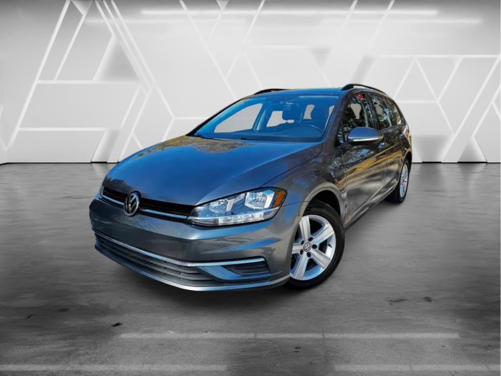 Used 2018 Volkswagen Golf SE image 1