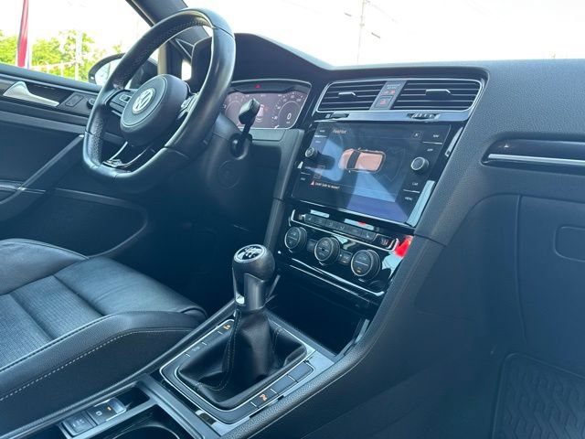 Used 2019 Volkswagen Golf R 4-Door AWD/4WD image 26