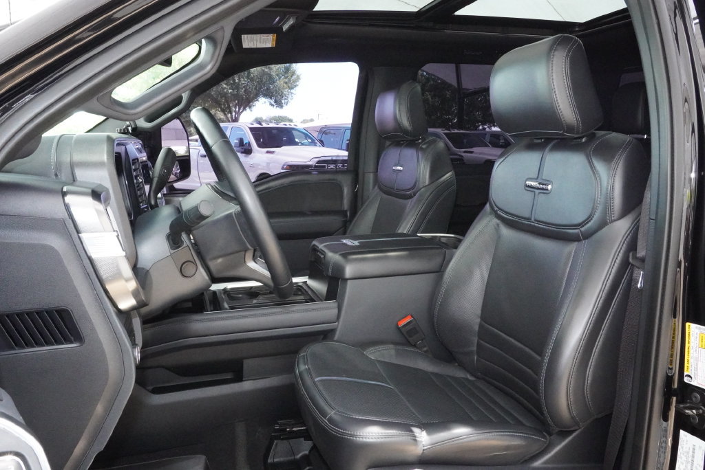 Used 2025 Ford F250 Platinum w/ FX4 Off-Road Package AWD/4WD image 32
