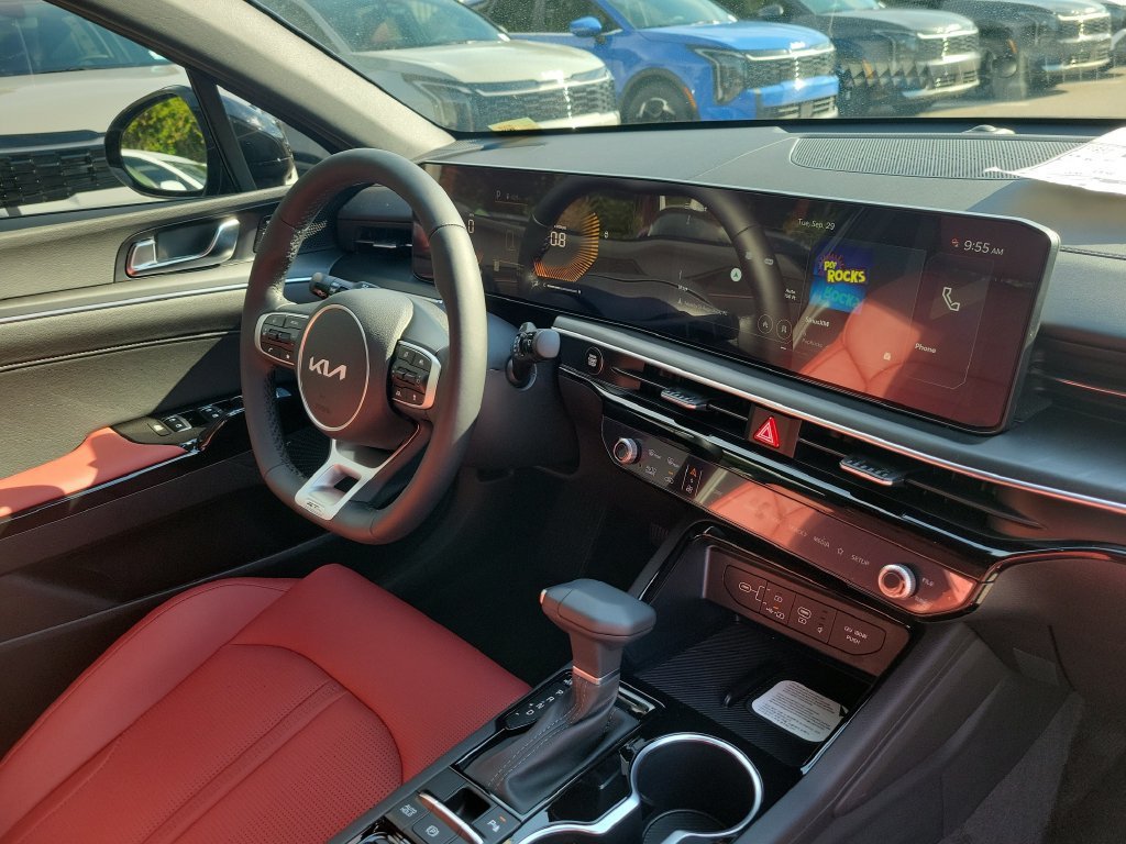 New 2027 Kia K5 GT-Line image 8