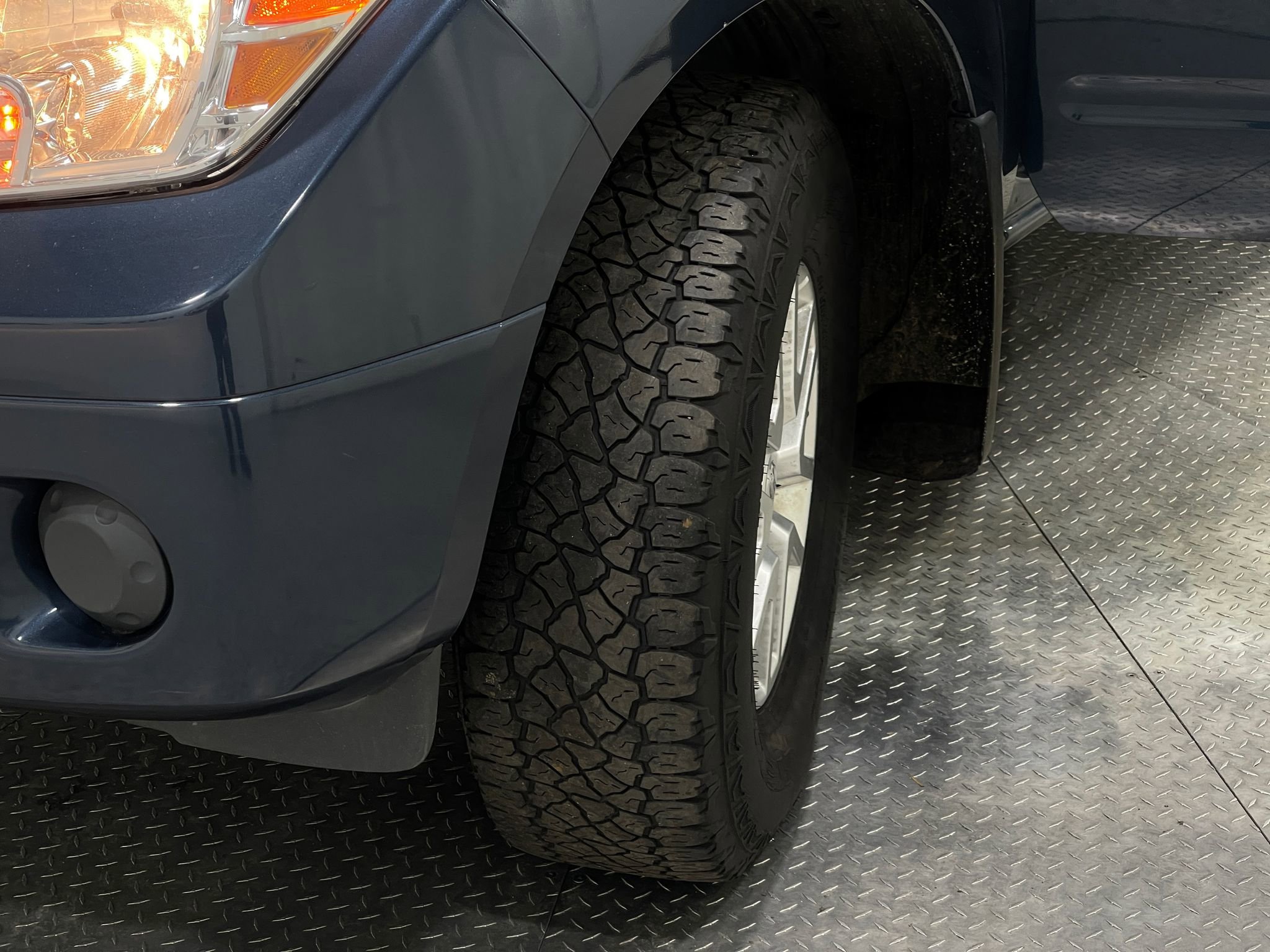 Used 2017 Nissan Frontier SV image 32