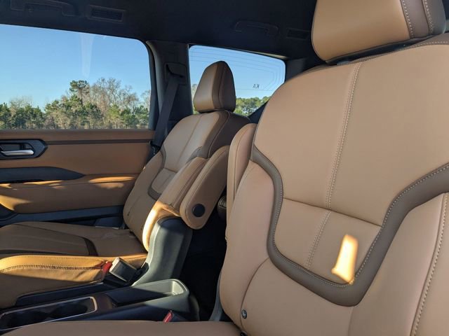 New 2026 Nissan Armada SL w/ Captain's Chari Seat Package AWD/4WD image 27