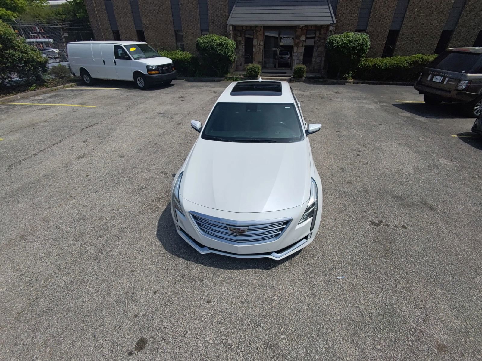 Used 2016 Cadillac CT6 Luxury RWD image 2