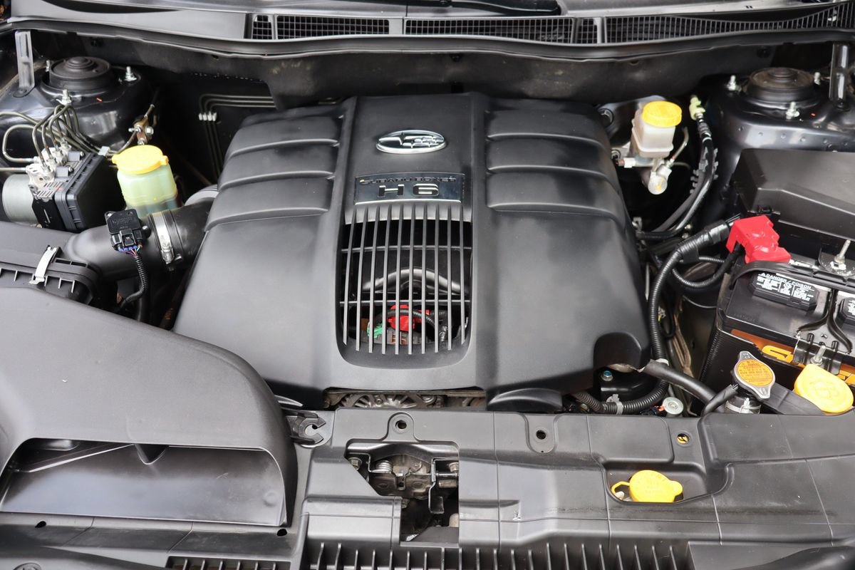 Used 2009 Subaru Tribeca Limited AWD/4WD image 41