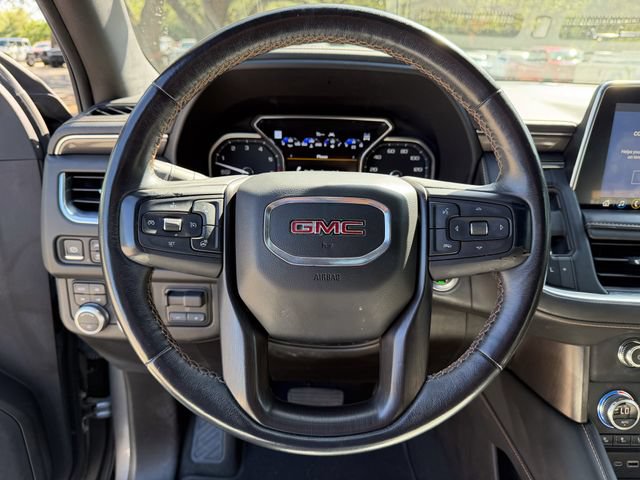 Used 2021 GMC Yukon XL AT4 w/ AT4 Premium Plus Package AWD/4WD image 10