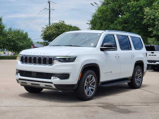 Certified 2024 Jeep Wagoneer Series II w/ Flexible Seating Group RWD image 3
