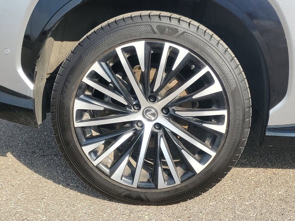 Used 2023 Lexus RZ 450e Premium w/ Technology Package image 5