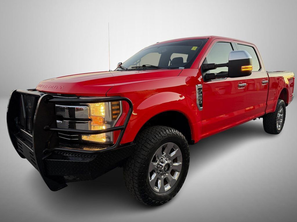 Used 2018 Ford F250 Lariat w/ Chrome Package image 2