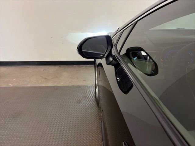 Used 2020 Toyota Corolla XLE FWD image 13
