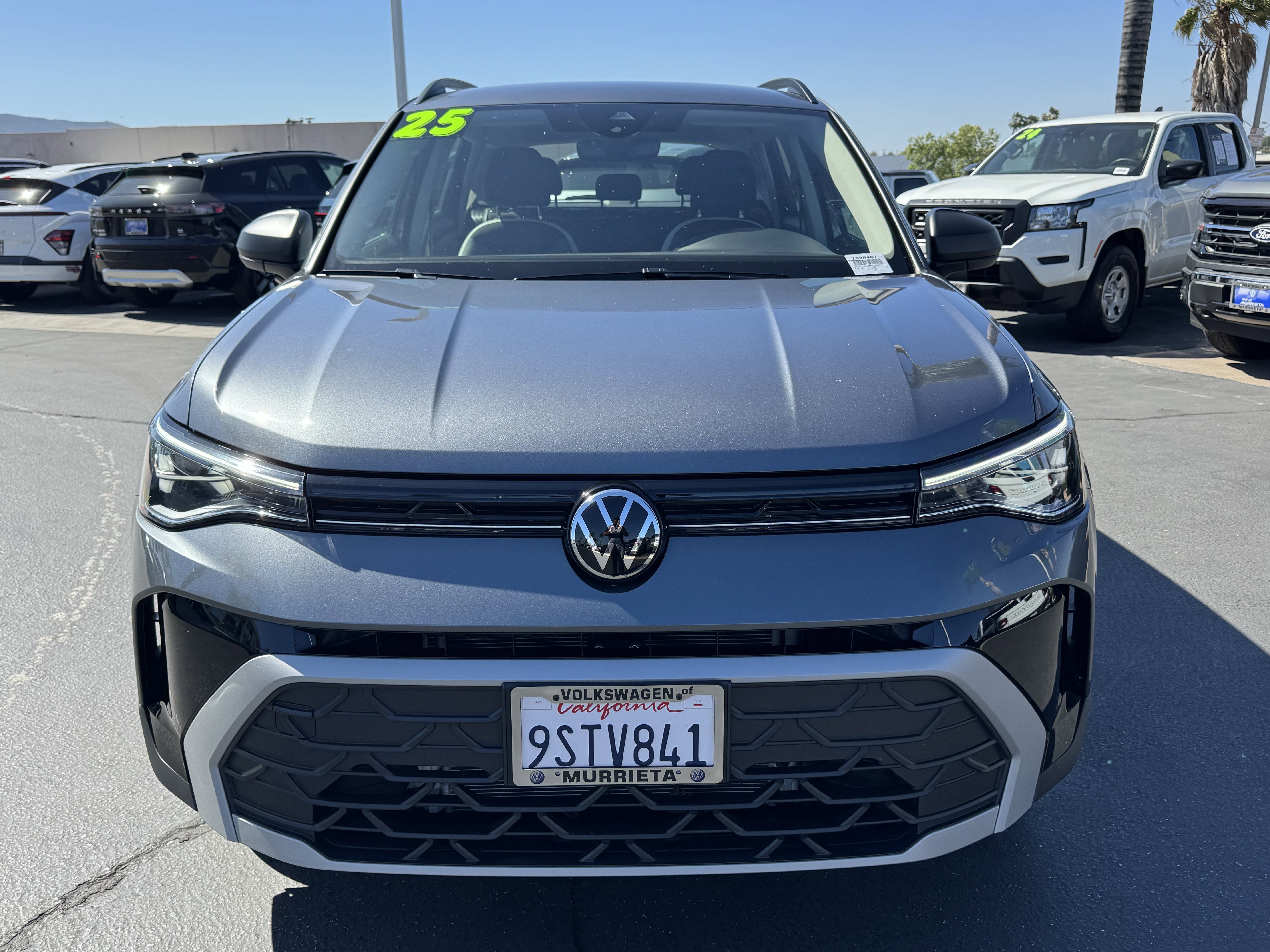 Used 2025 Volkswagen Taos S FWD image 3