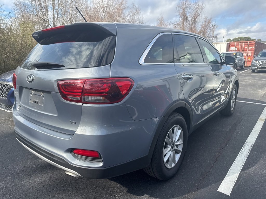 Used 2020 Kia Sorento LX image 4