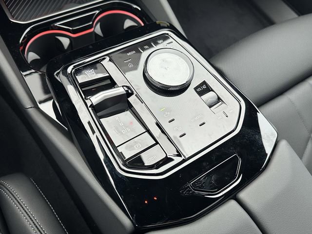 New 2026 BMW 540i xDrive w/ M Sport Package image 17