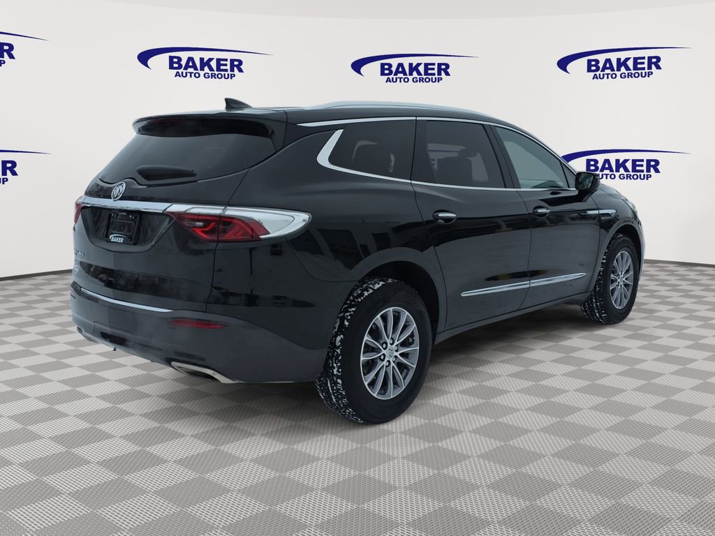 Used 2024 Buick Enclave Essence w/ Technology Package image 5
