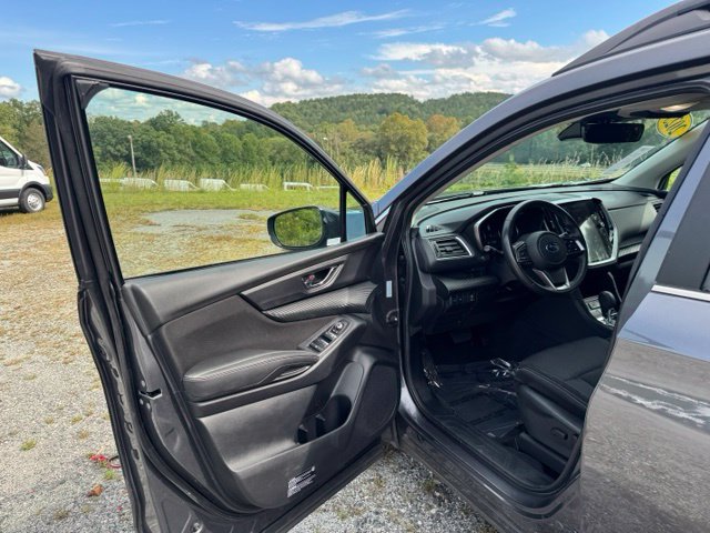 Used 2025 Subaru Ascent Premium AWD/4WD image 16